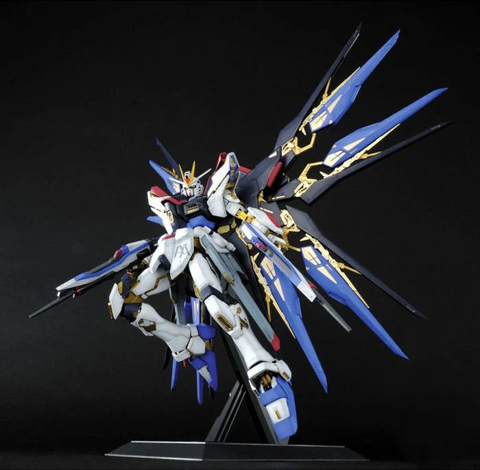 Bandai PG 1/60 Strike Freedom Gundam