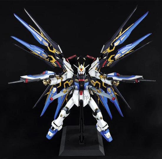 Bandai PG 1/60 Strike Freedom Gundam