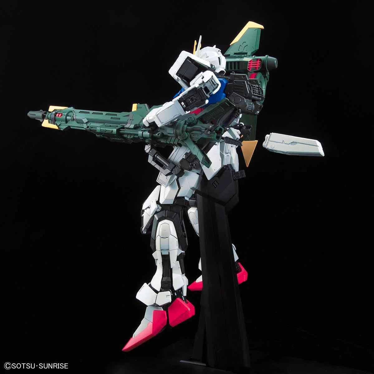 Bandai PG 1/60 Perfect Strike Gundam